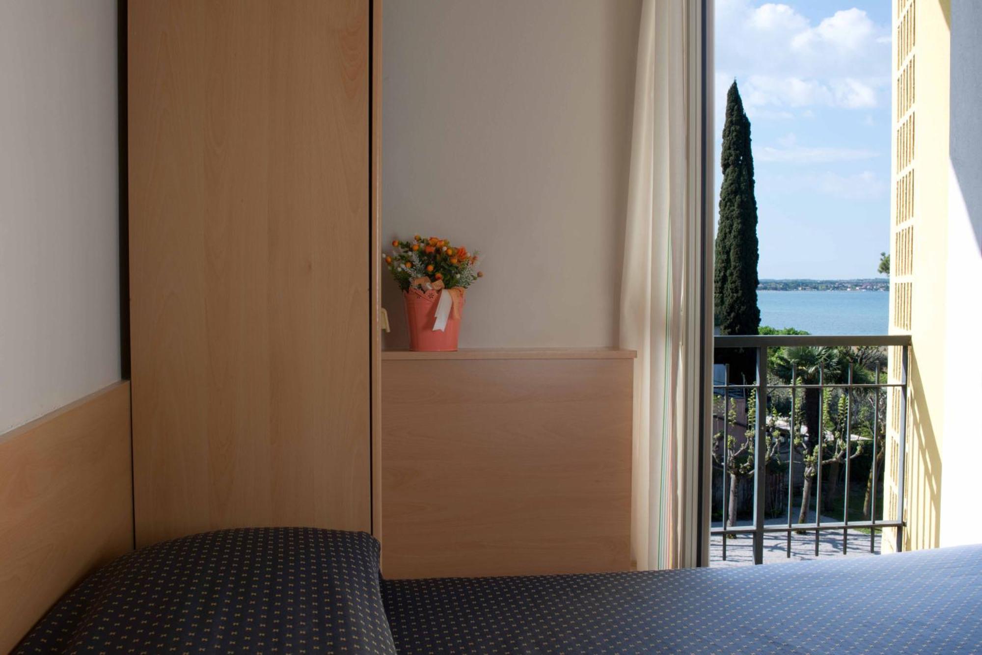 Hotel Miramar Sirmione Cameră foto